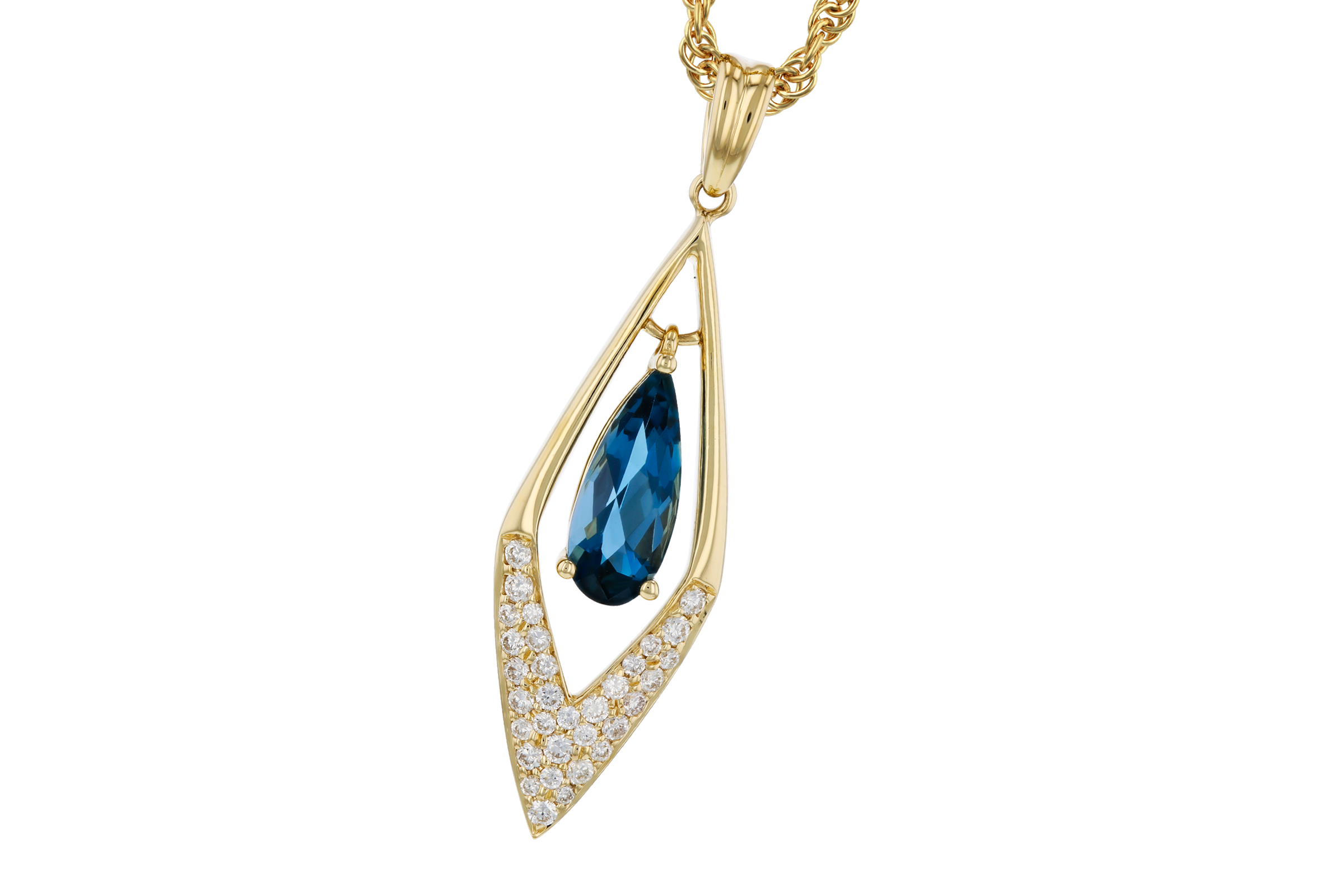 A275-56671: NECK .85 LONDON BLUE TOPAZ 1.02 TGW (10x4MM LBT)
