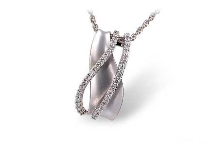 B183-76680: NECKLACE .28 TW