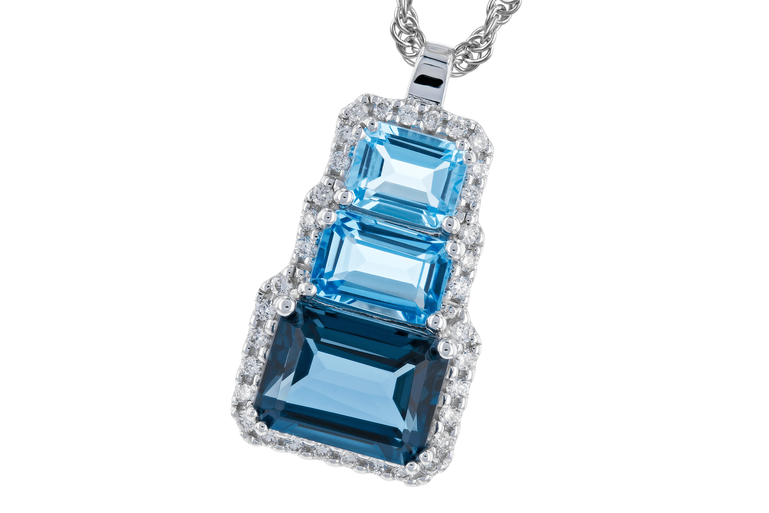 B273-75808: NECK 2.48 TW BLUE TOPAZ 2.64 TGW