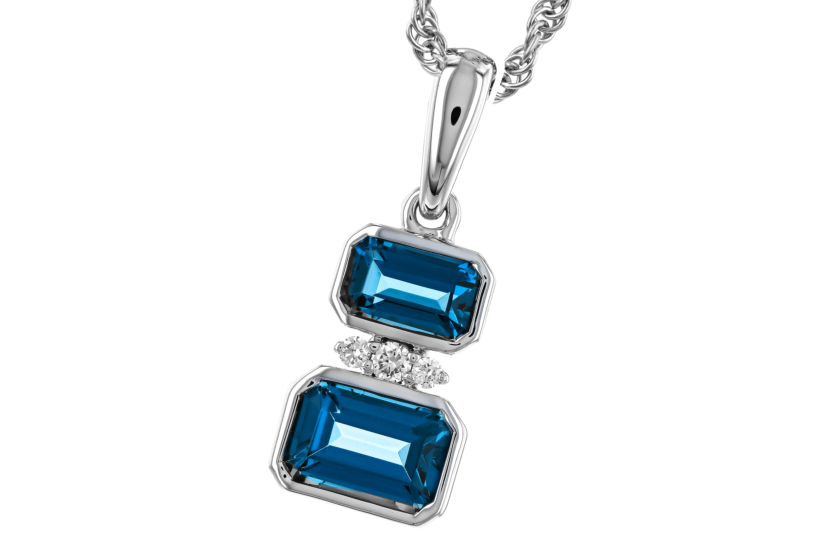 C274-65789: NECK .95 TW LONDON BLUE TOPAZ .98 TGW