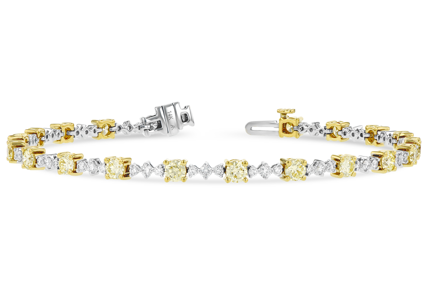 D188-33089: BRACELET 2.80 YELLOW DIA 4.01 TW