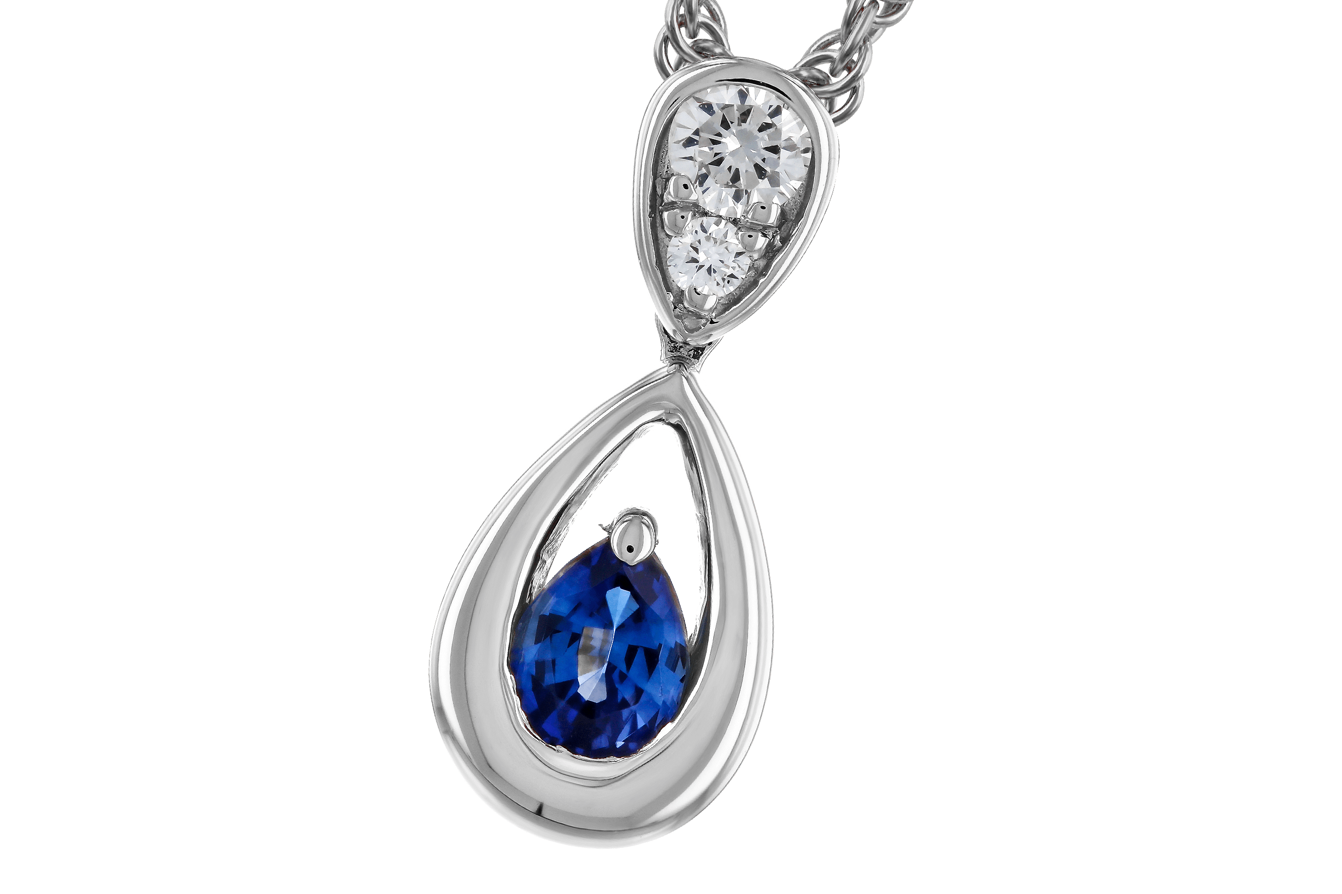 G274-66689: NECKLACE .21 SAPPHIRE .27 TGW (4x3 SAPP)