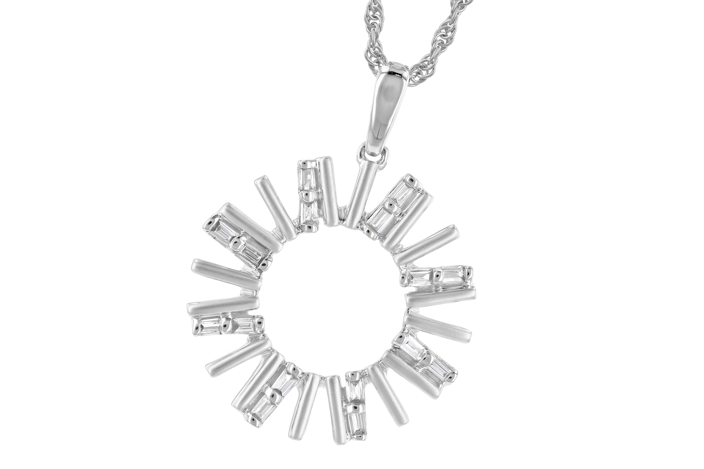 M272-86698: NECK .14 TW BAGUETTES